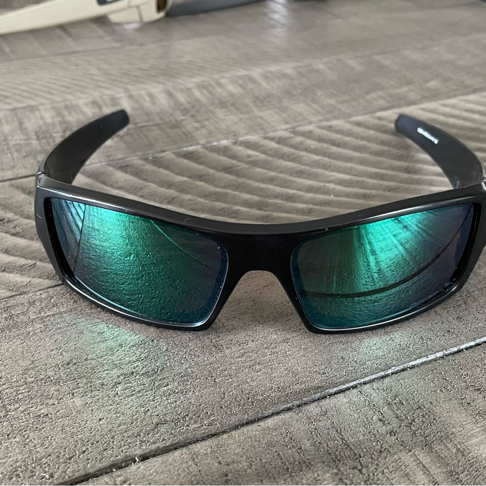 Oakley sunglasses